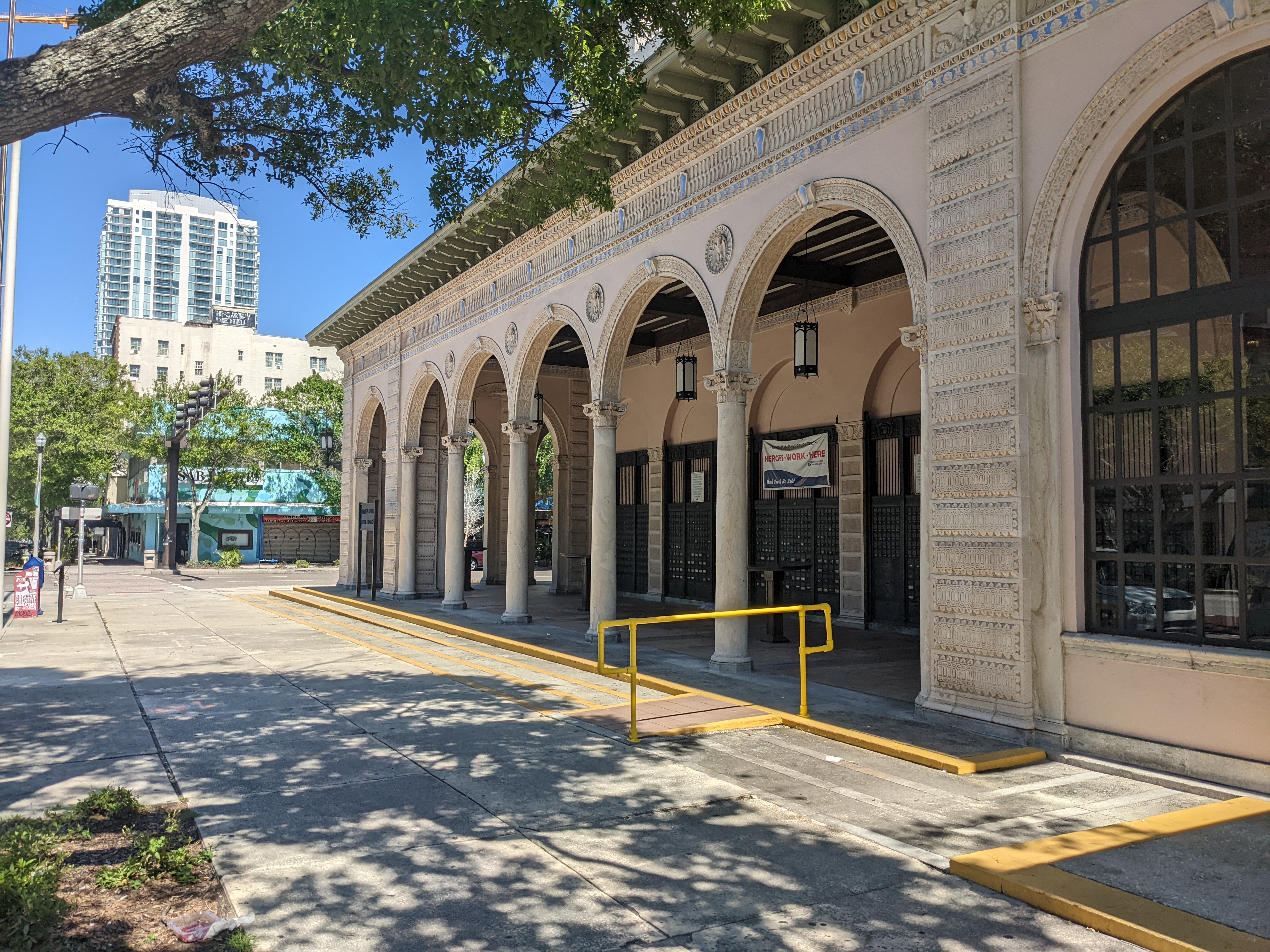 Open Air Post Office building in St. Petersburg, Florida